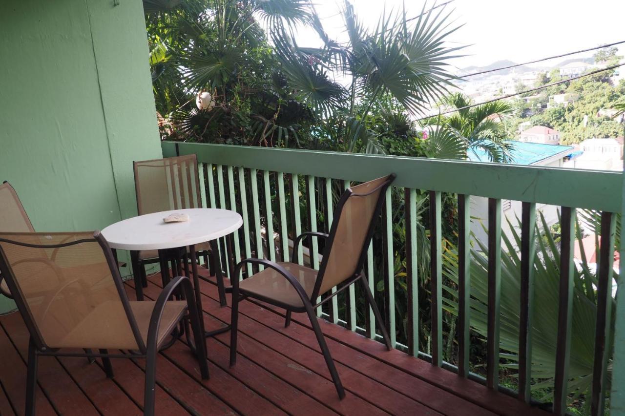 The Green Iguana Hotel ชาร์ลอตต์อะมาลี ภายนอก รูปภาพ